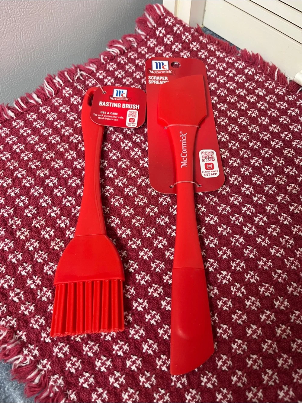 McCormick Red & White Cooking Accessories (7 Piece) NWT